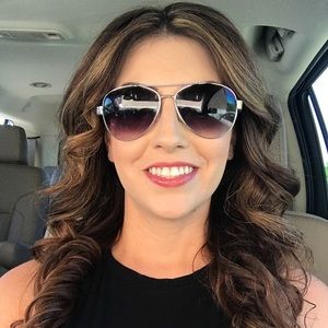 Meet your Posher, Brandy